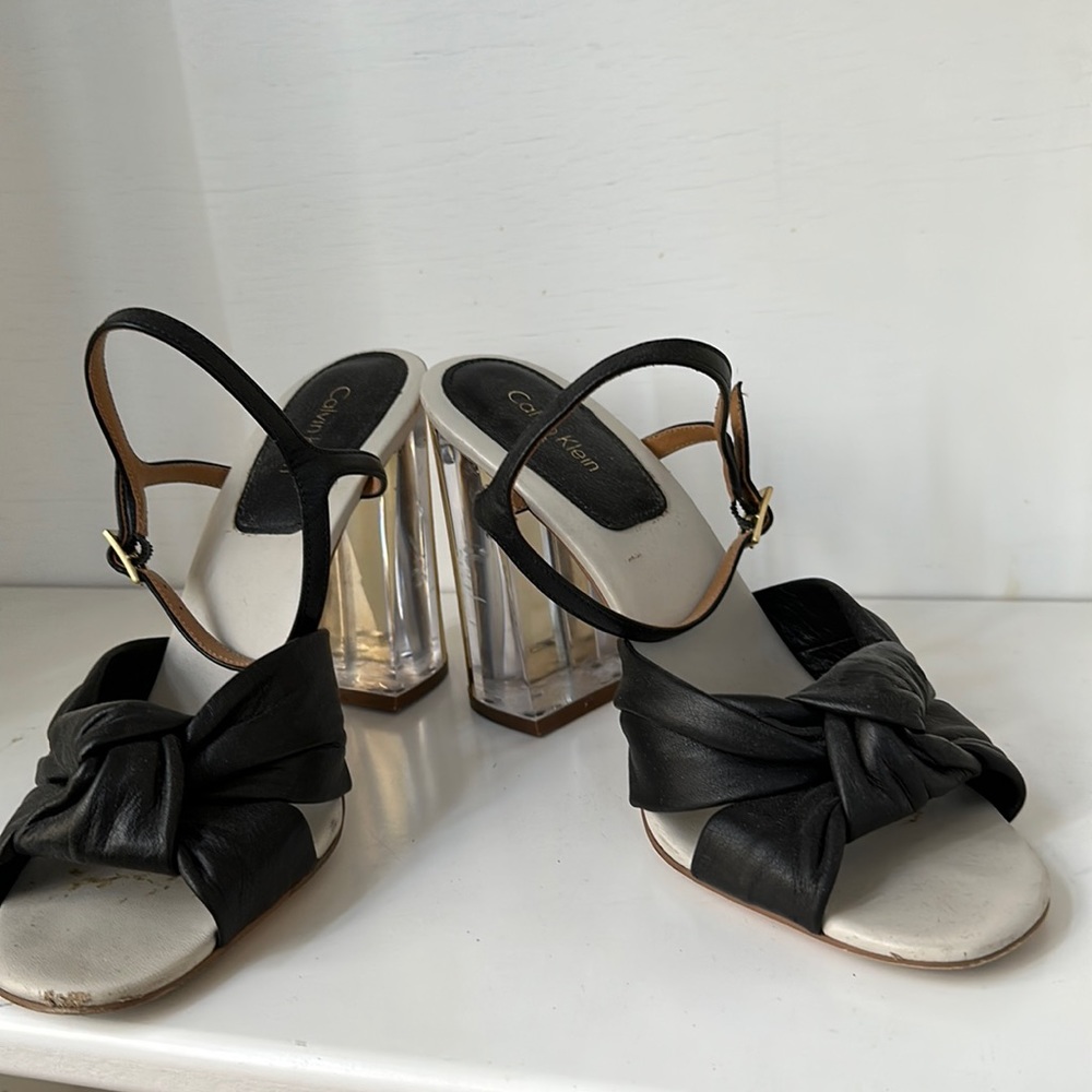 Calvin Klein Laureen Cervo heels